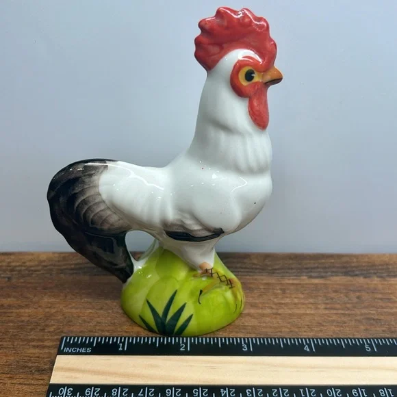 Decorative Small Painted Ceramic Rooster Decor 5 Inches In Height - Picture 9 of 10